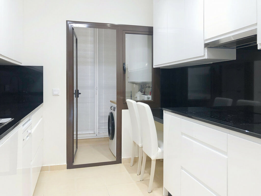 Middle Floor Apartment Estepona Málaga - image 18