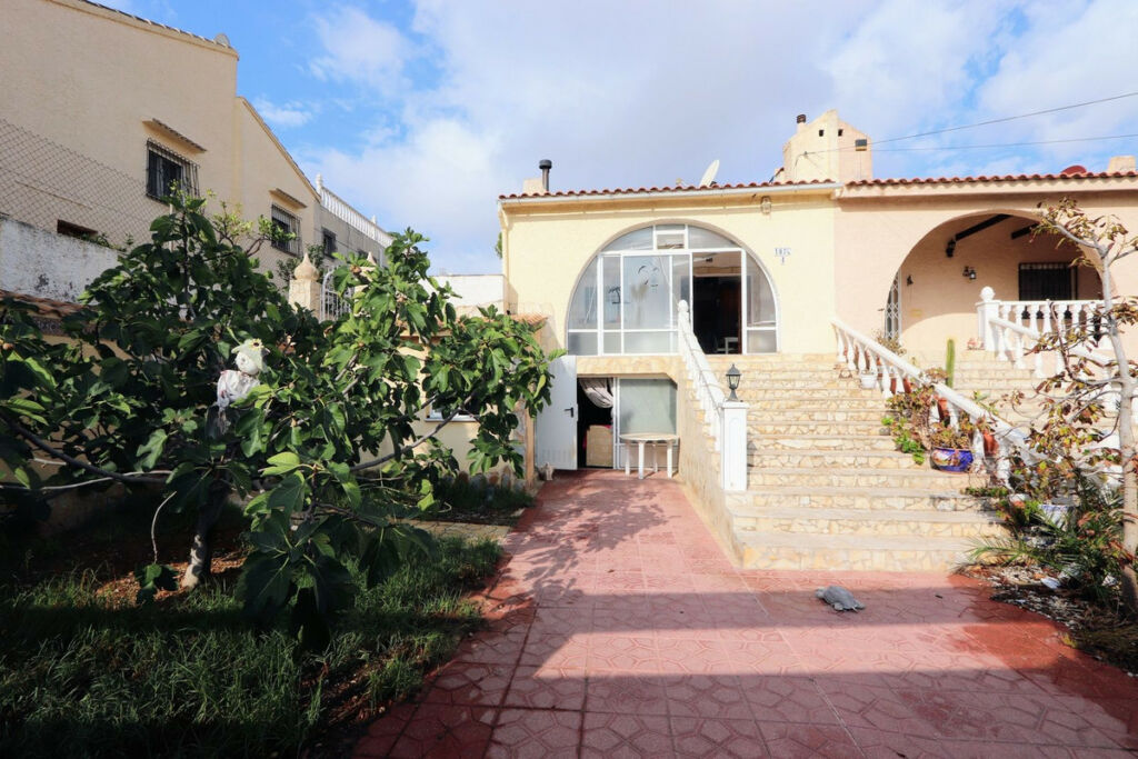 Detached Villa Los Balcones Alicante - image 18