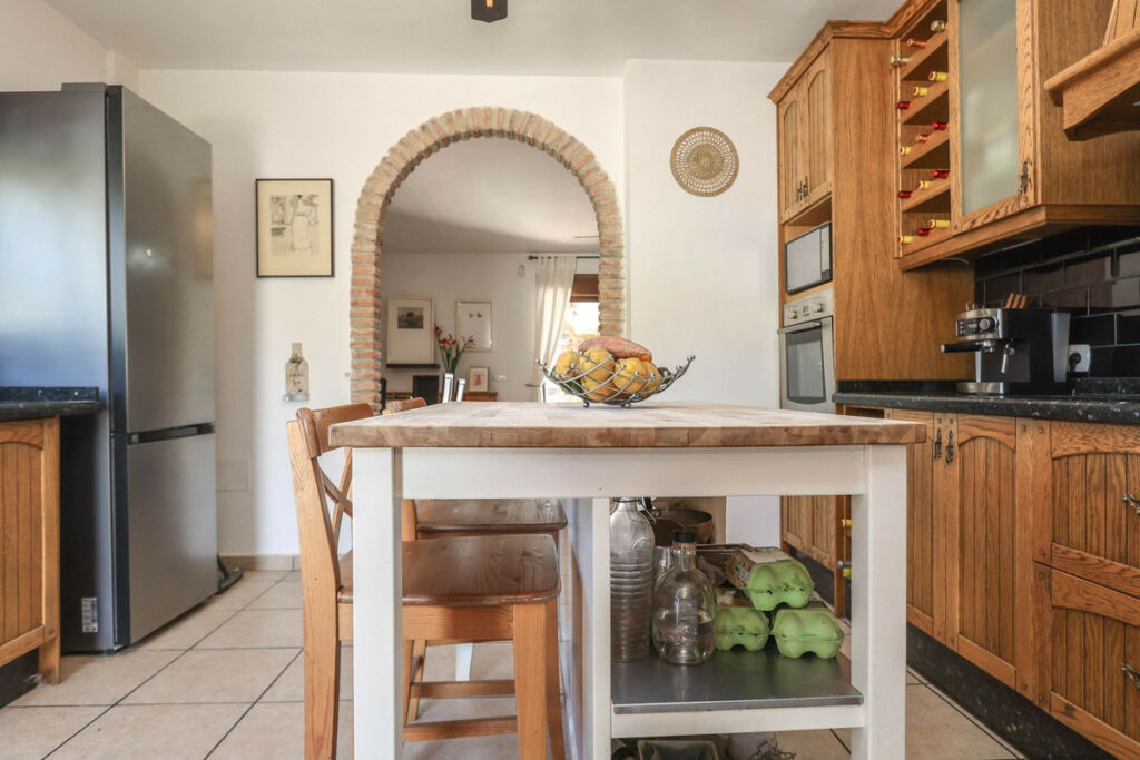 Detached Villa Alozaina Málaga - image 19