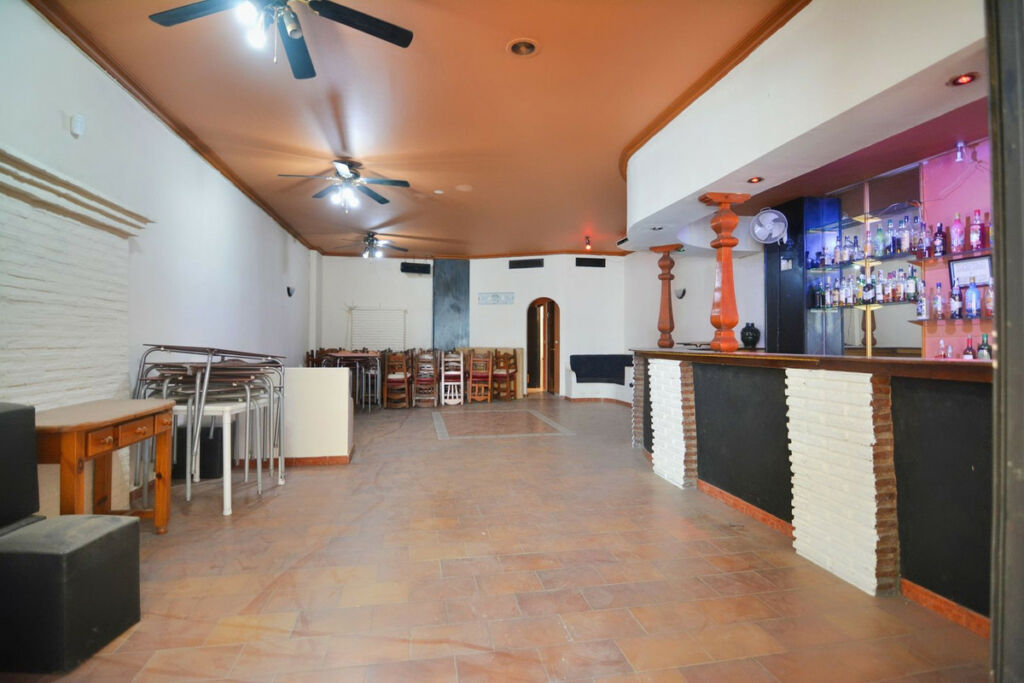 Bar Fuengirola Málaga - image 18