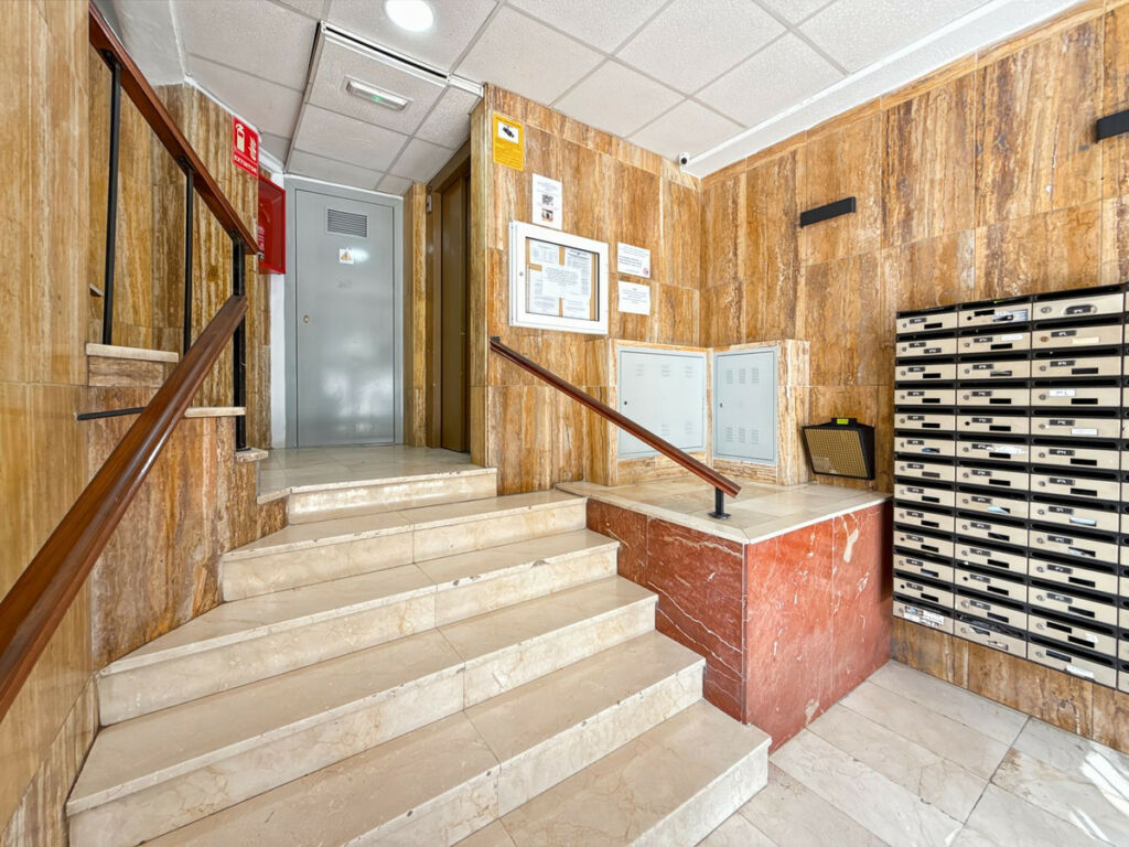 Middle Floor Studio El Calvario Málaga - image 18