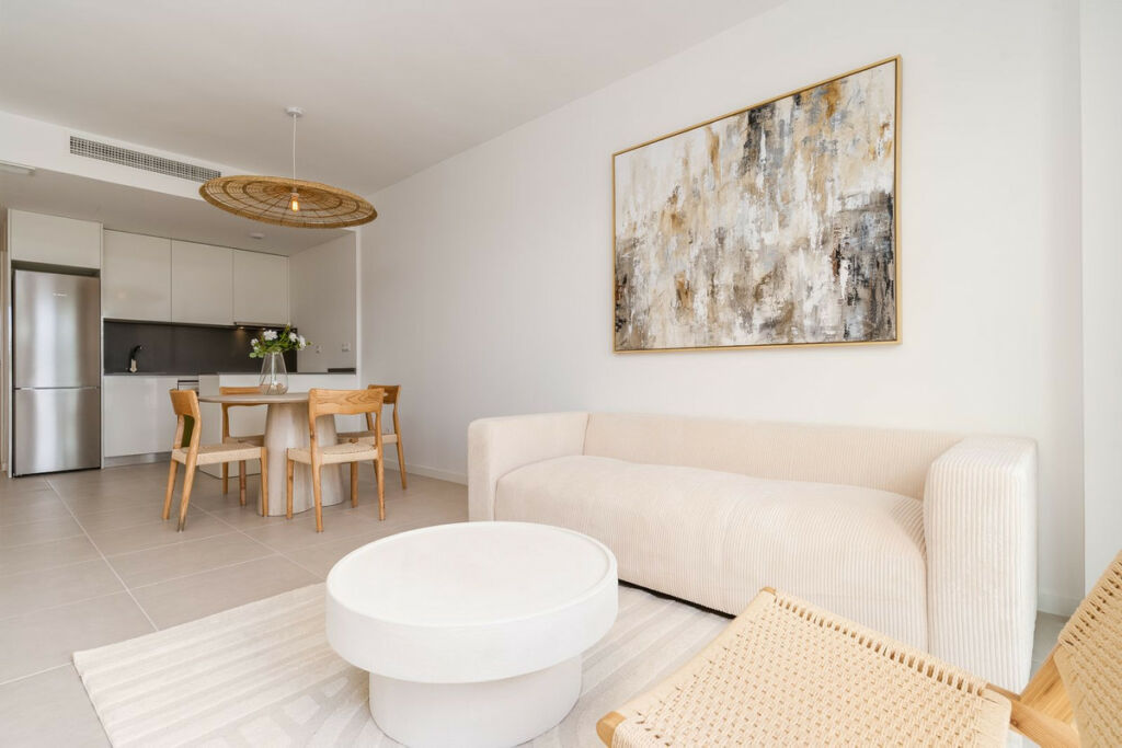 Middle Floor Apartment Estepona Málaga - image 18