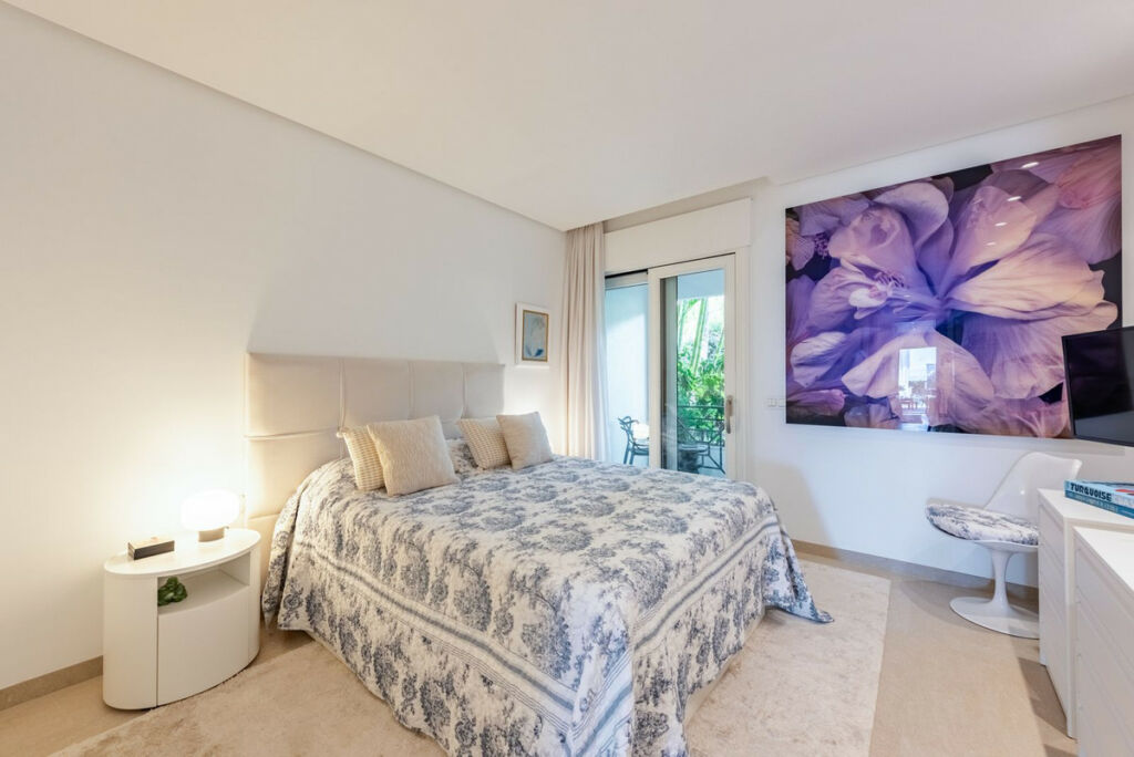 Ground Floor Apartment Estepona Málaga - image 18