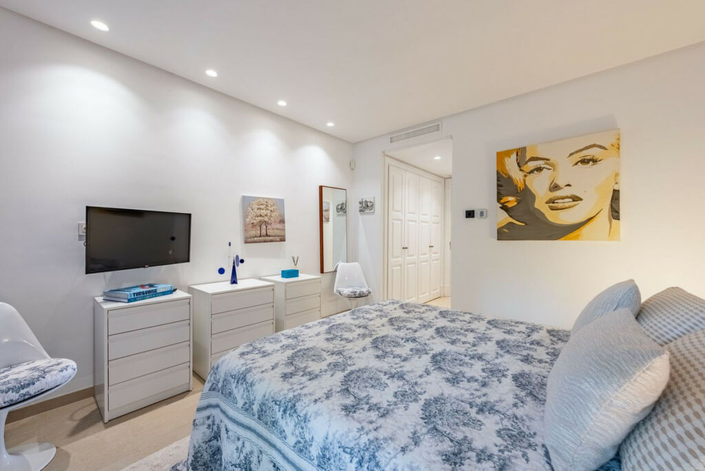 Ground Floor Apartment Estepona Málaga - image 19