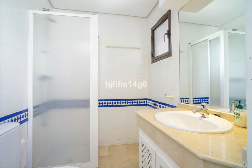 Penthouse Los Arqueros Málaga - image 19