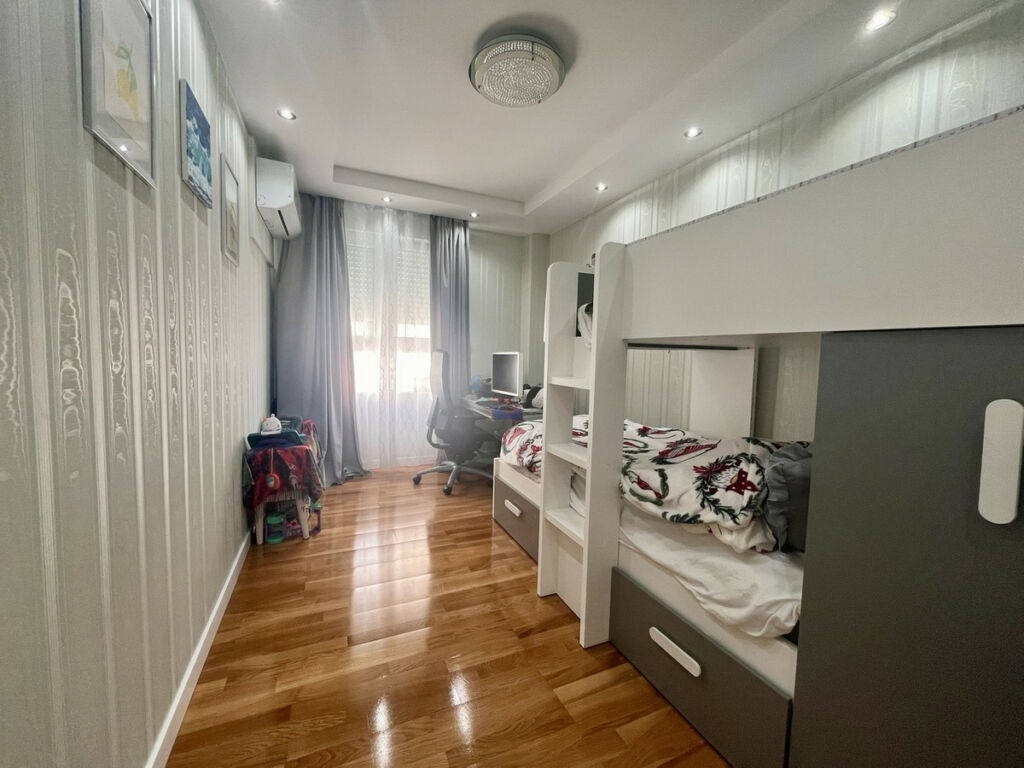 Middle Floor Apartment Torrevieja Alicante - image 19