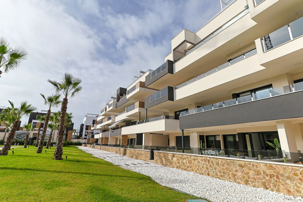 Ground Floor Apartment Los Altos Alicante - image 24