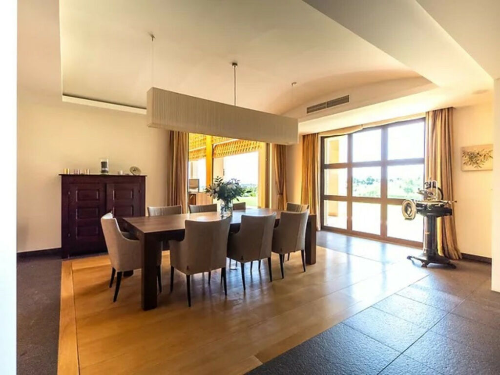 Detached Villa Sotogrande Alto Cádiz - image 19