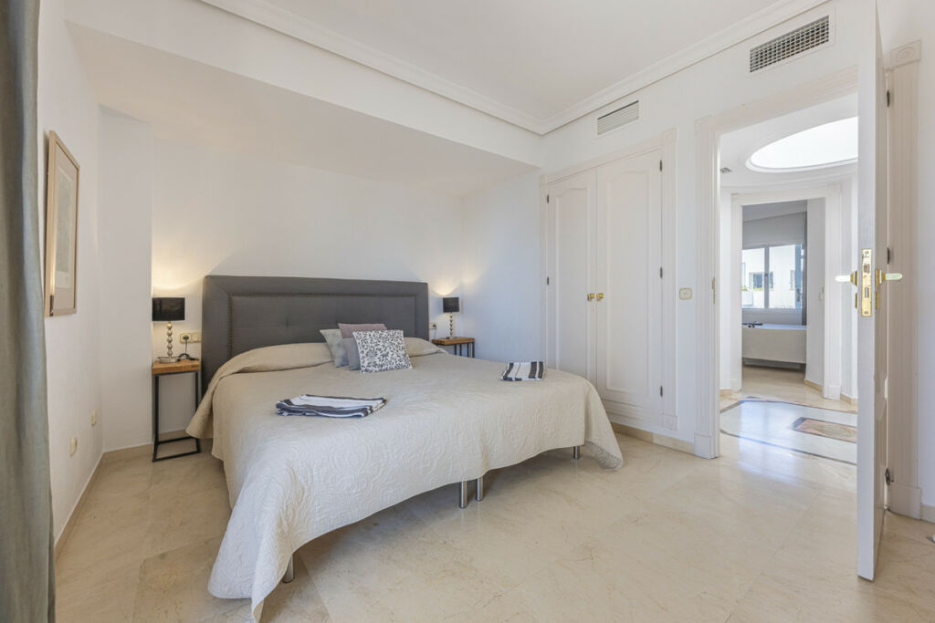 Penthouse Duplex Estepona Málaga - image 19