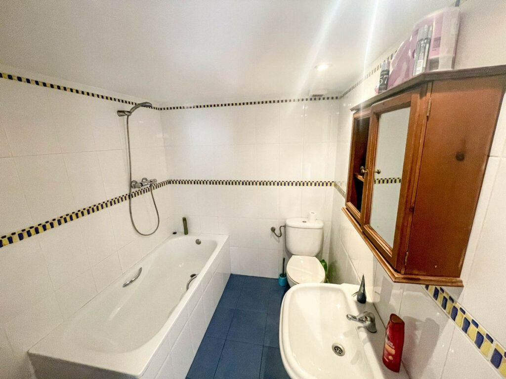 Detached Villa Calpe Alicante - image 22