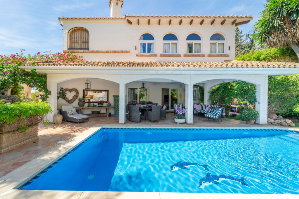Detached Villa Benalmadena Málaga - image 19