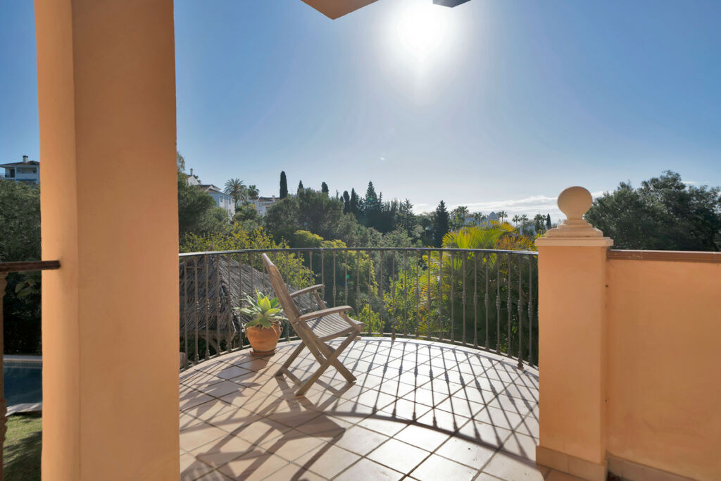 Detached Villa Hacienda Las Chapas Málaga - image 19