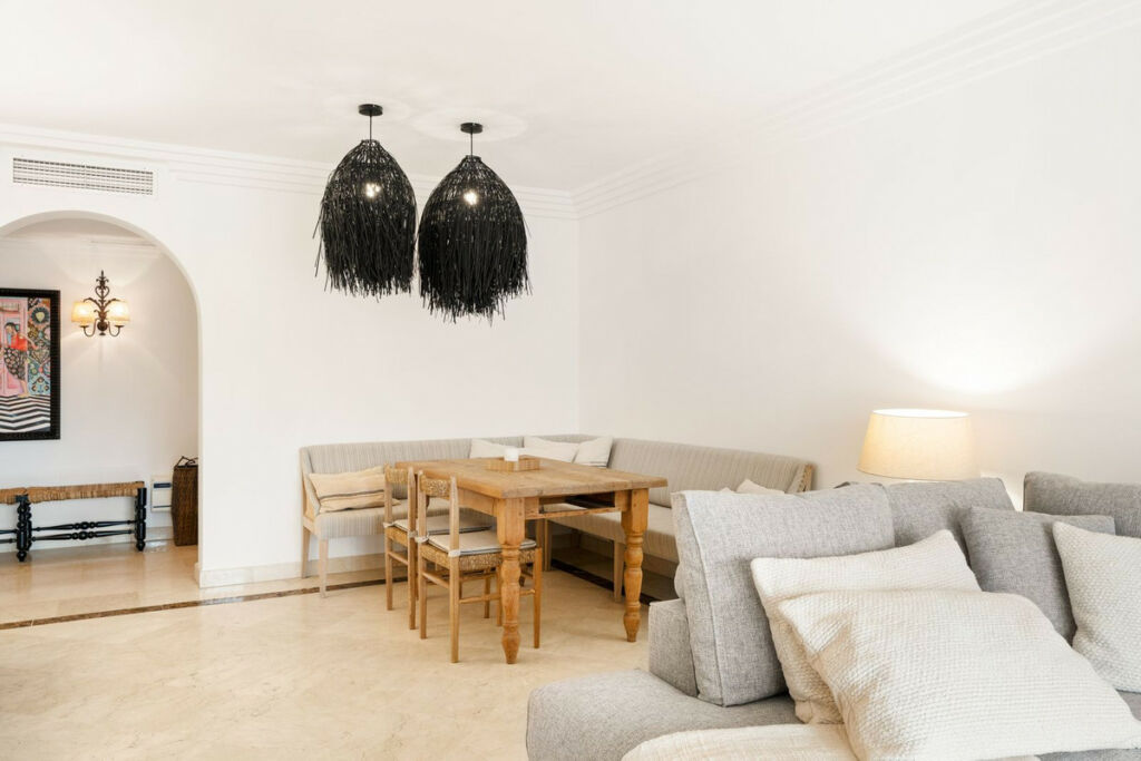 Ground Floor Apartment Puerto Banús Málaga - image 19