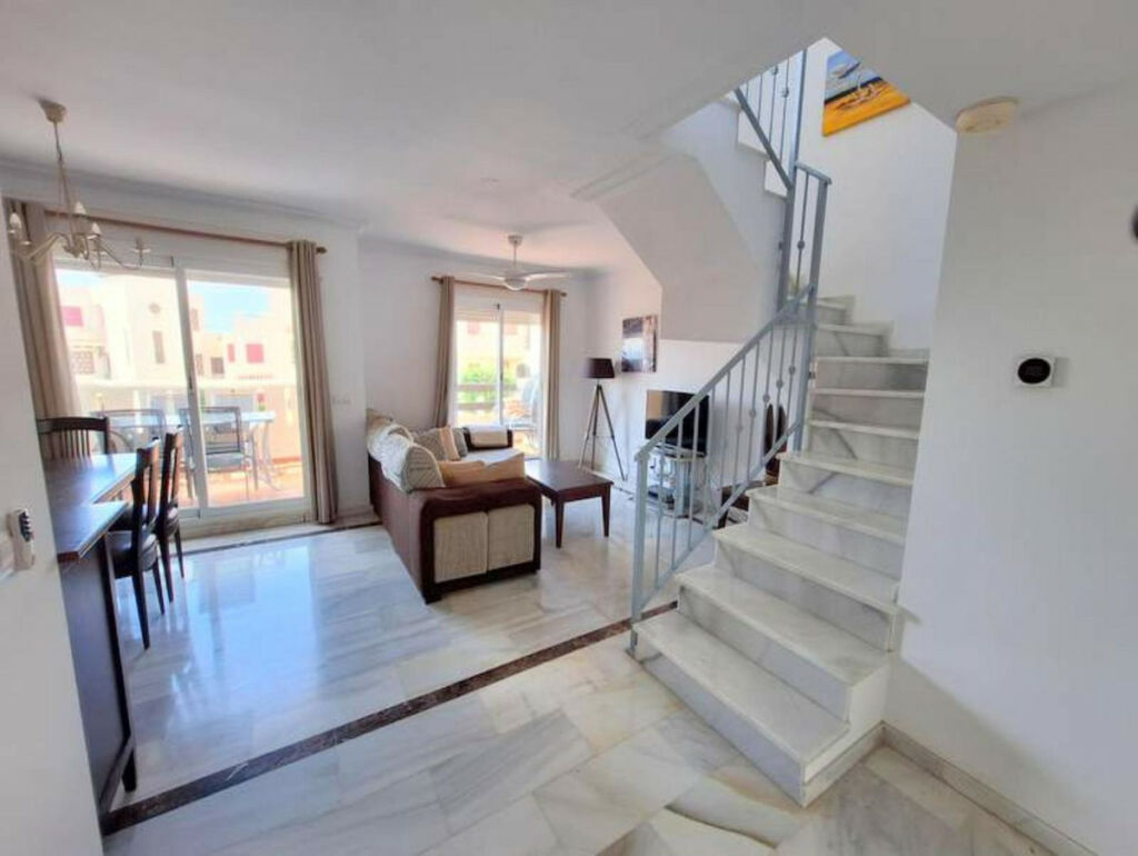 Penthouse Duplex Casares Málaga - image 2