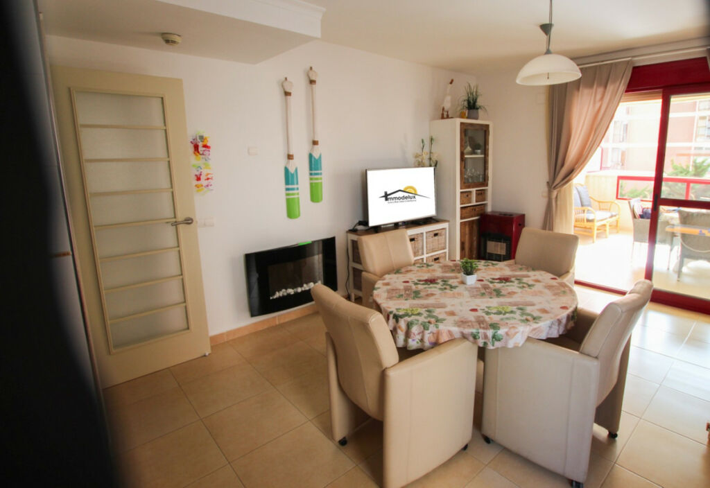 Middle Floor Apartment Calpe Alicante - image 2