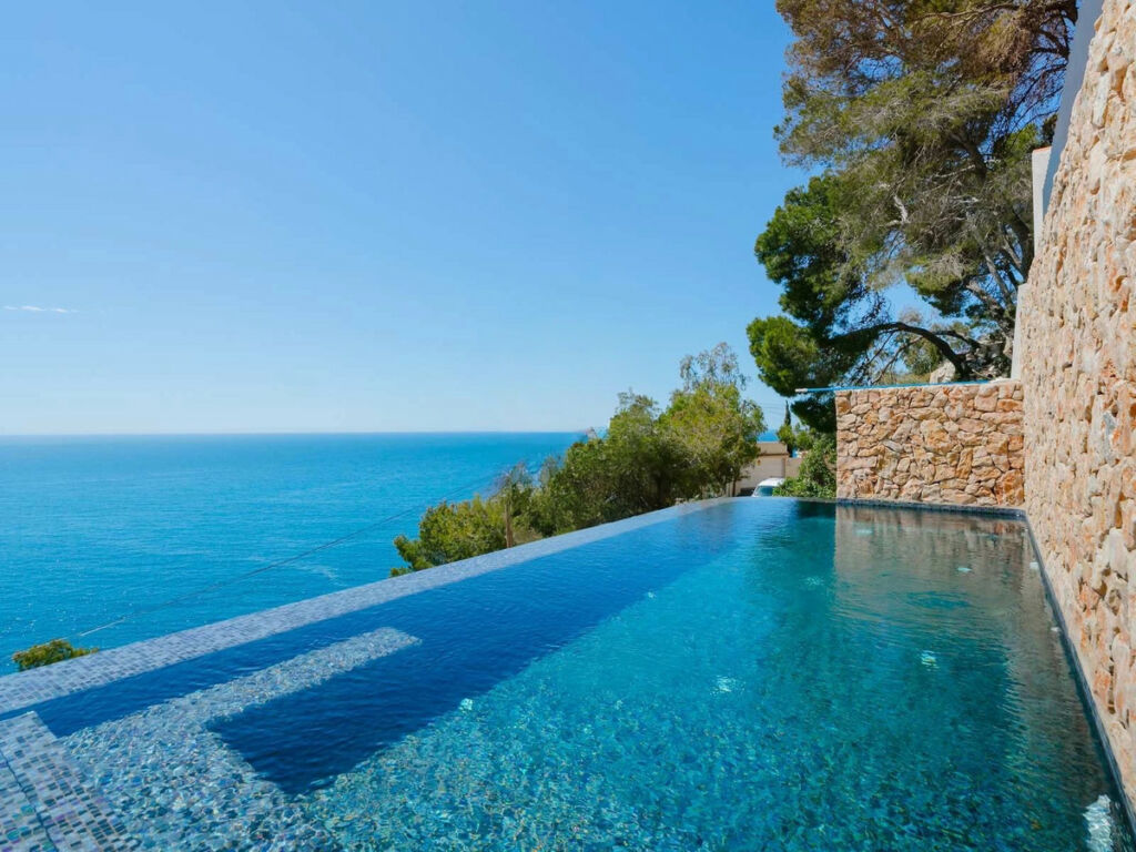 Detached Villa Javea Alicante - image 2