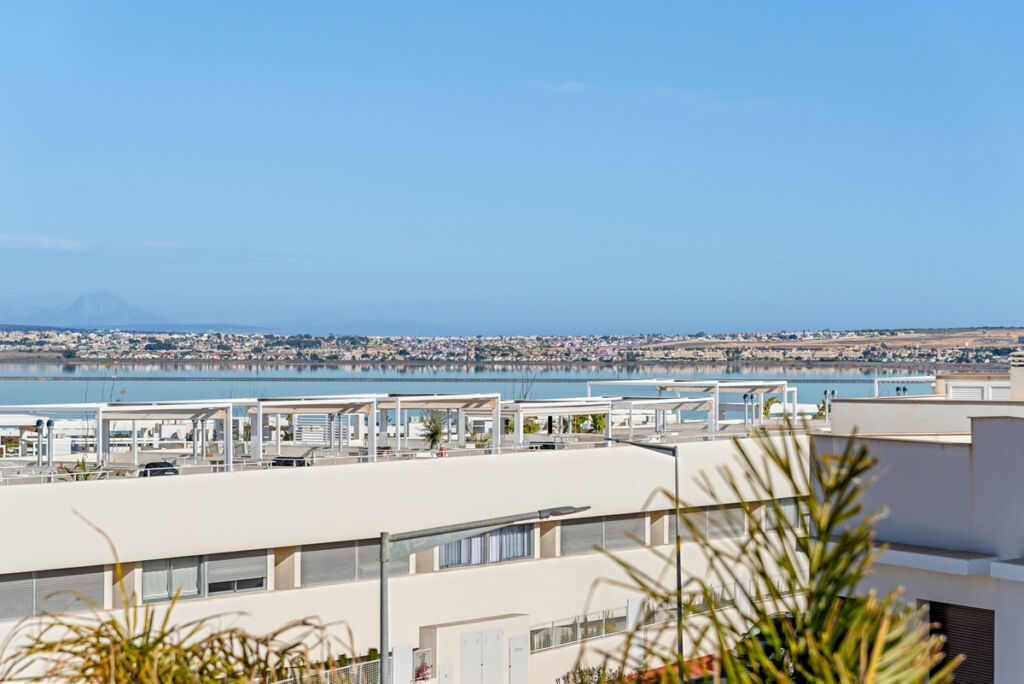 Penthouse Los Balcones Alicante - image 2