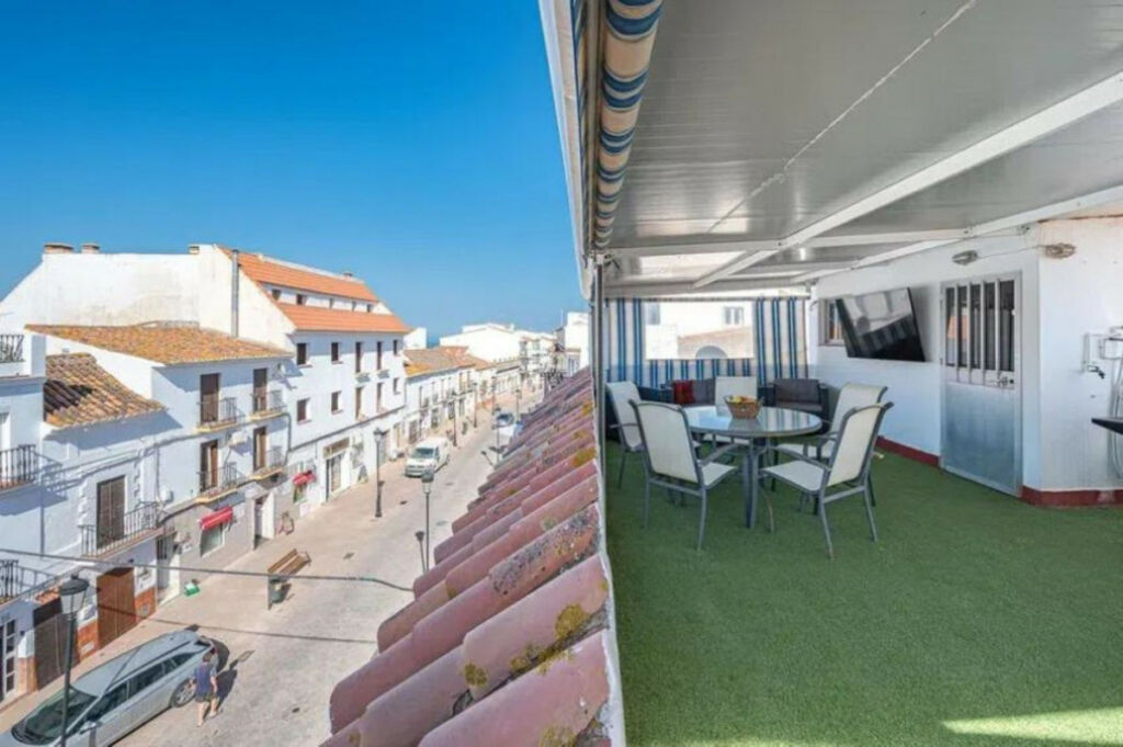 Apartment Complex Manilva Málaga - image 2