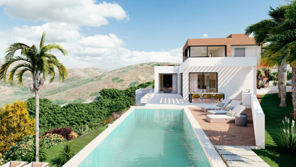 Detached Villa Artola Málaga - image 2
