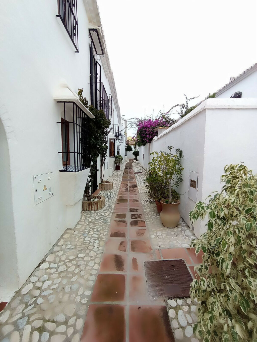Semi-Detached House Fuengirola Málaga - image 2