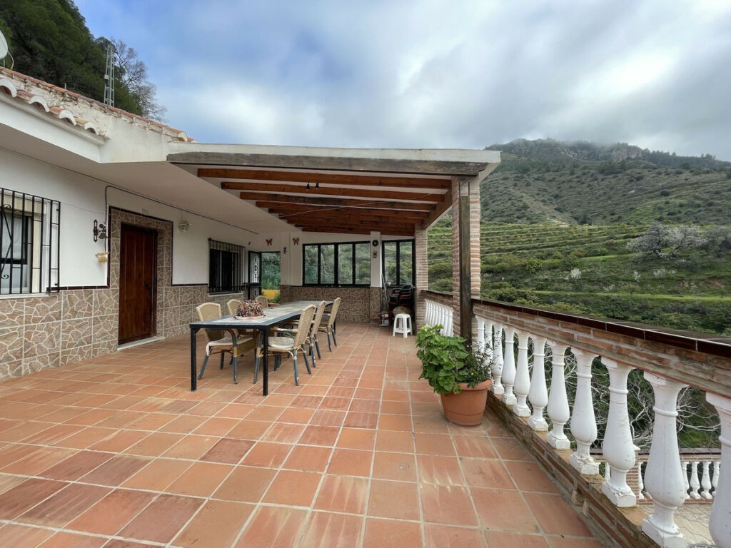 Semi-Detached House Río de la Miel Málaga - image 2