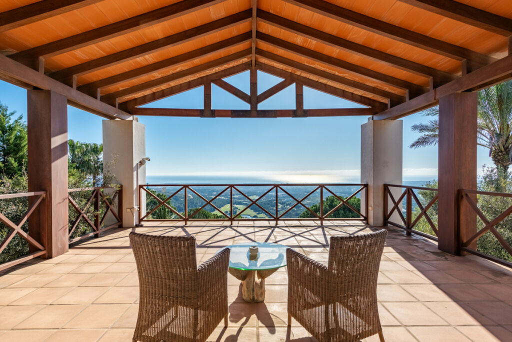Detached Villa Sotogrande Cádiz - image 2