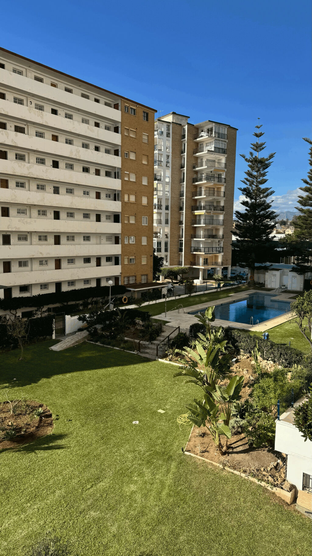 Middle Floor Apartment Fuengirola Málaga - image 2
