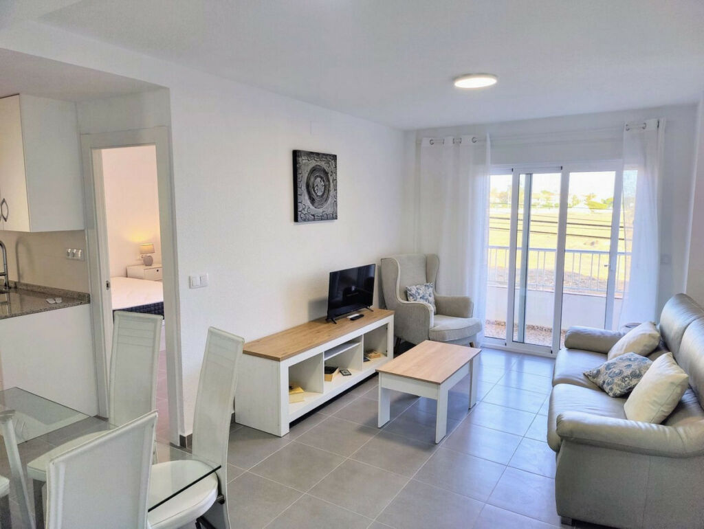 Middle Floor Apartment Punta Prima Alicante - image 3