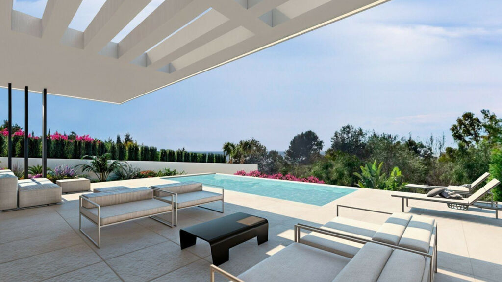 Detached Villa La Duquesa Málaga - image 2