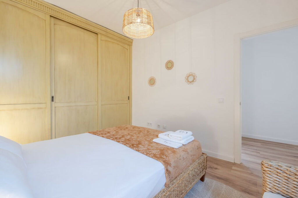 Middle Floor Apartment Málaga Centro Málaga - image 3