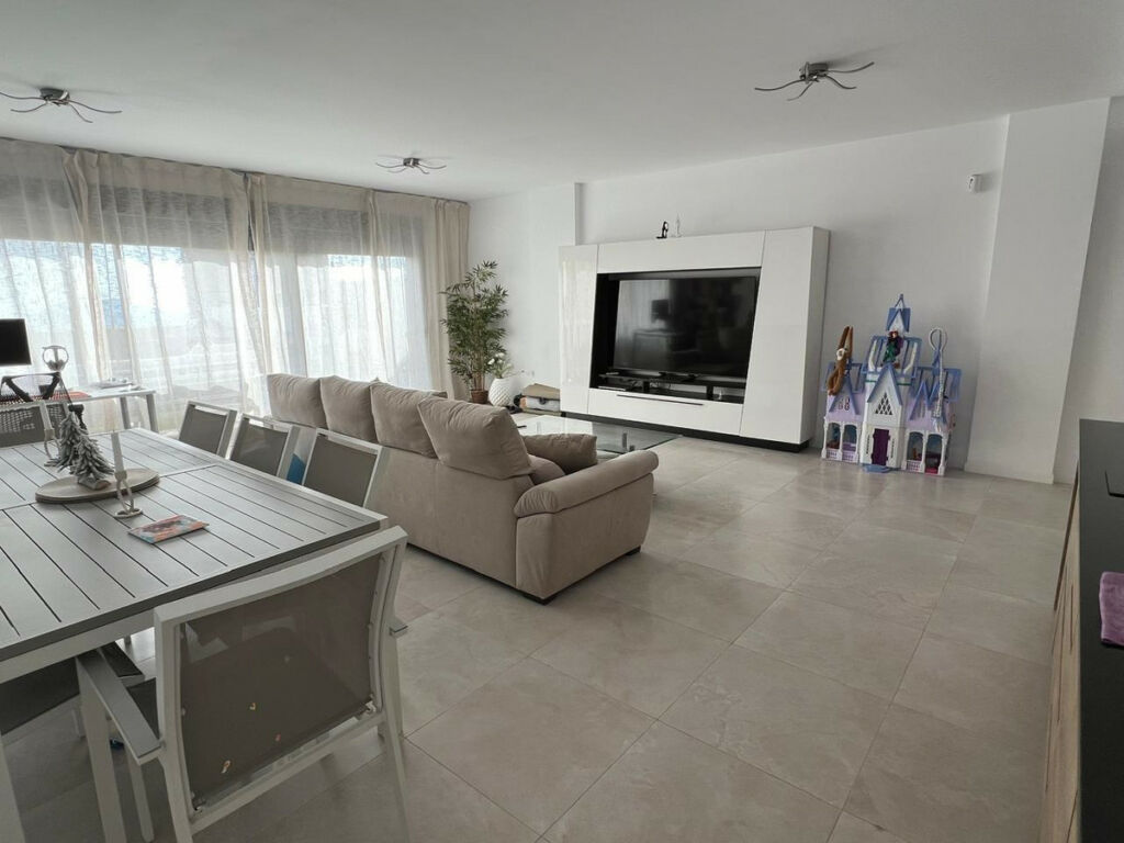 Duplex Finestrat Alicante - image 2