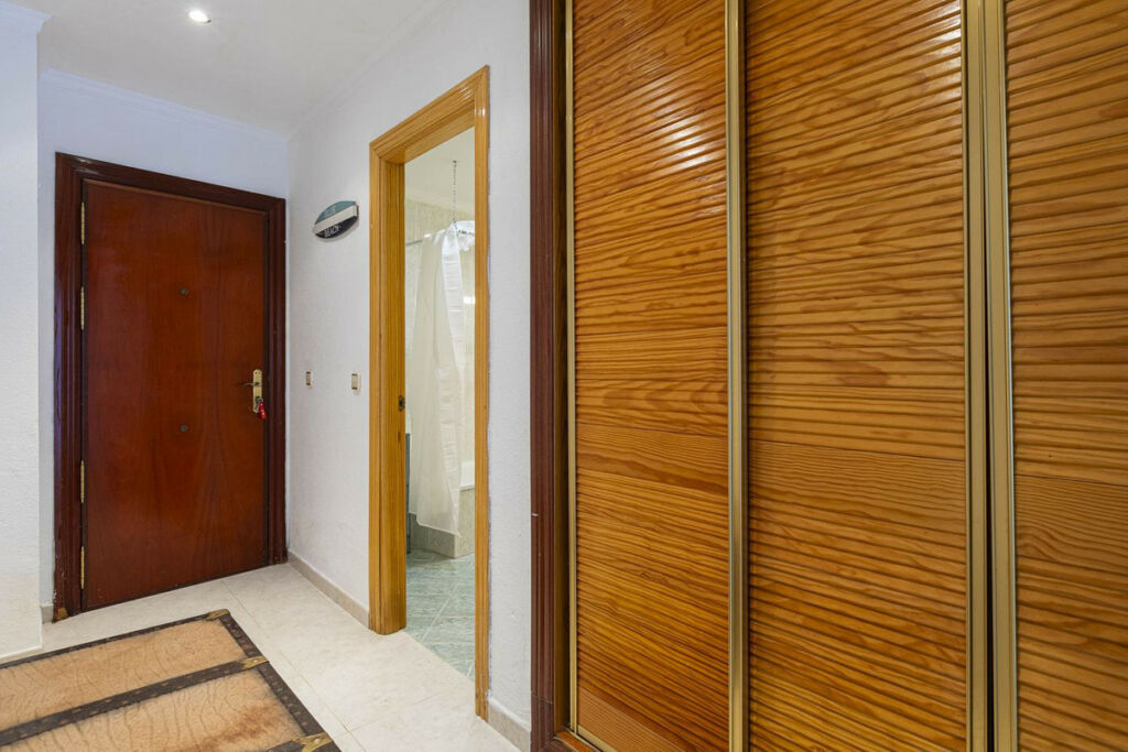 Ground Floor Apartment Calahonda Málaga - image 2