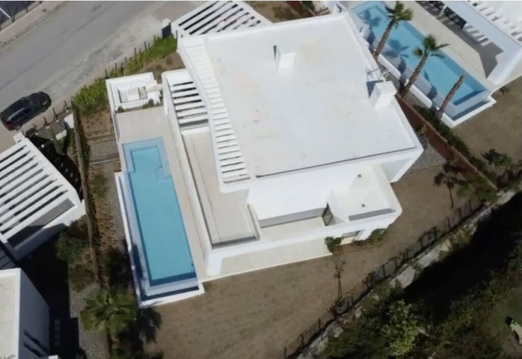 Detached Villa Fuengirola Málaga - image 42