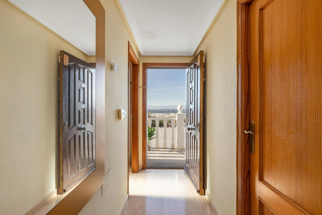 Detached Villa Rojales Alicante - image 3