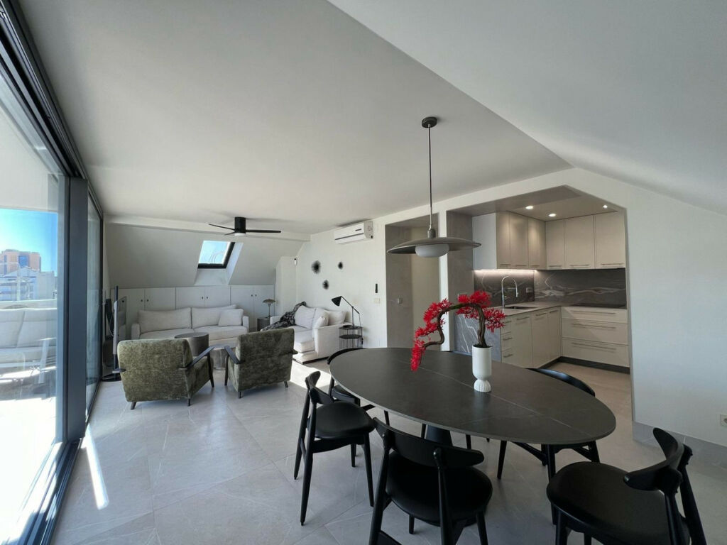 Penthouse Fuengirola Málaga - image 2