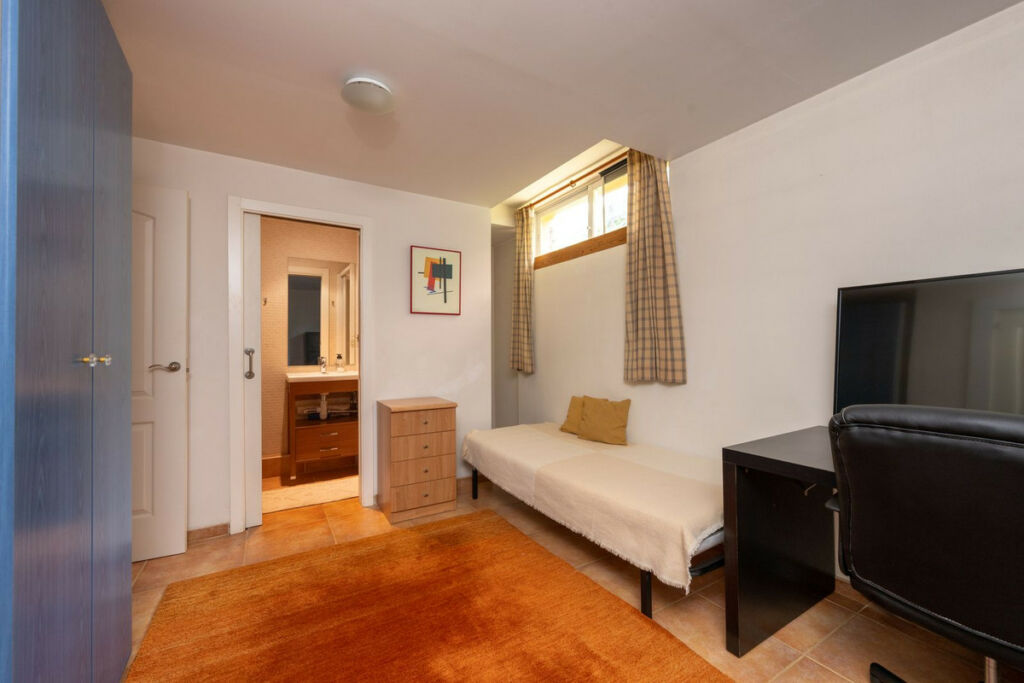 Detached Villa Elviria Málaga - image 23