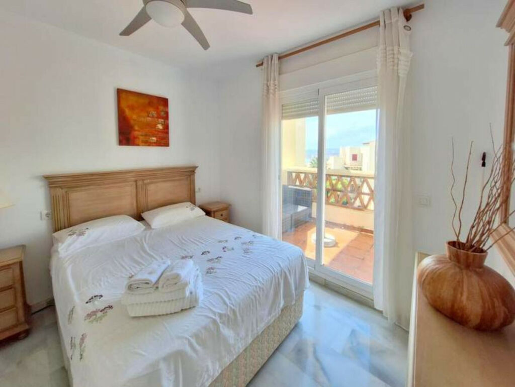 Penthouse Duplex Casares Málaga - image 20