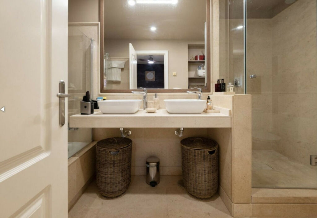 Ground Floor Apartment Benahavís Málaga - image 19
