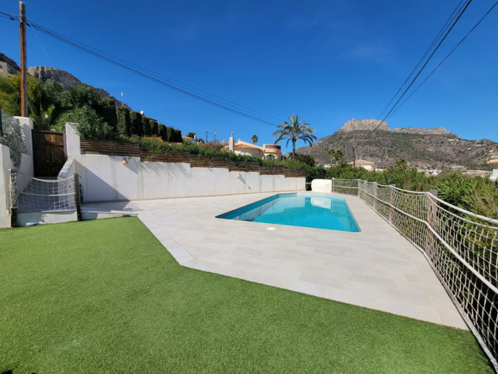 Detached Villa Calpe Alicante - image 23