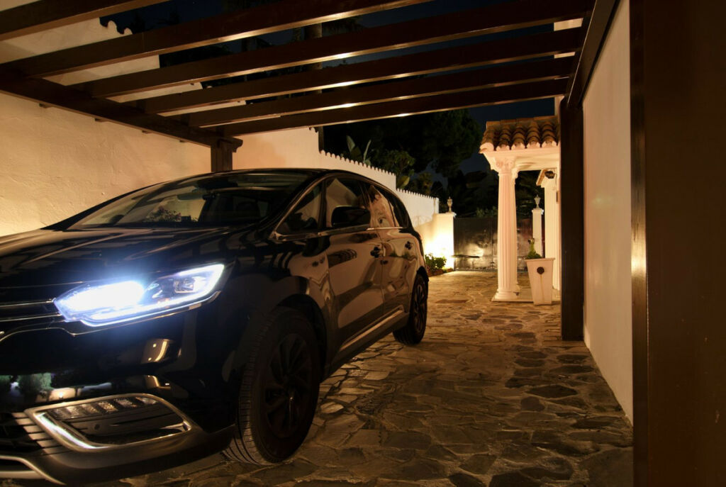 Detached Villa Costabella Málaga - image 20