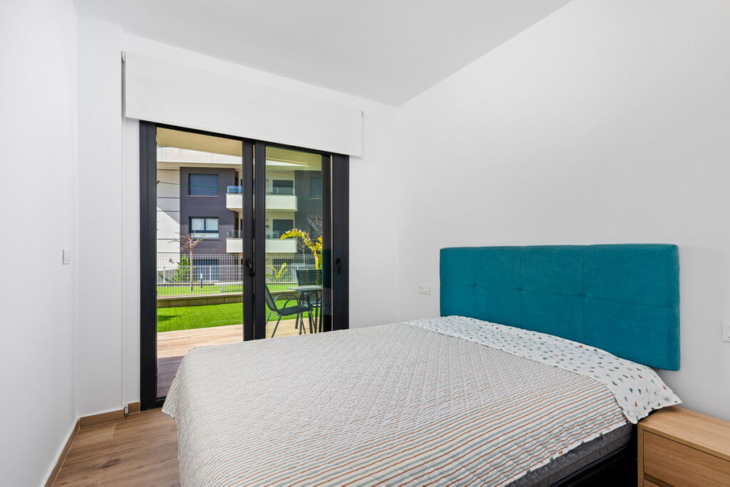 Ground Floor Apartment Villamartin Alicante - image 20