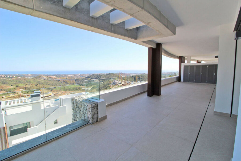 Middle Floor Apartment La Quinta Málaga - image 20