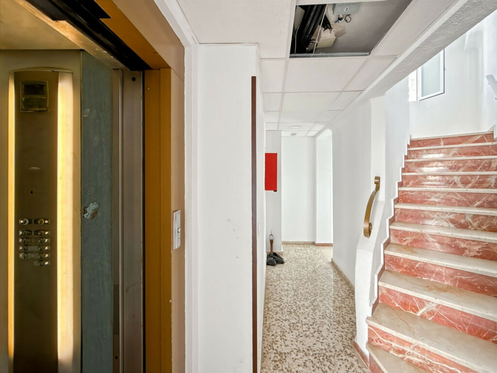 Middle Floor Studio El Calvario Málaga - image 20