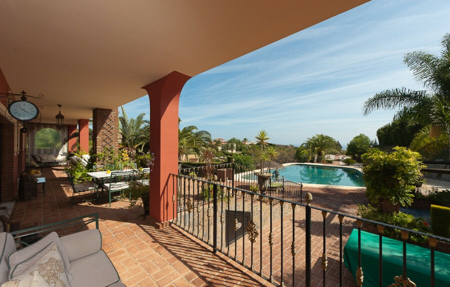 Detached Villa Benalmadena Málaga - image 20