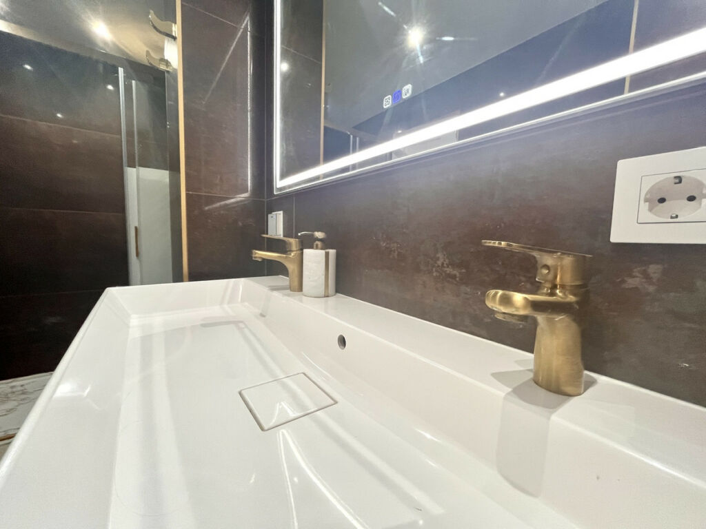 Middle Floor Apartment Torrevieja Alicante - image 20