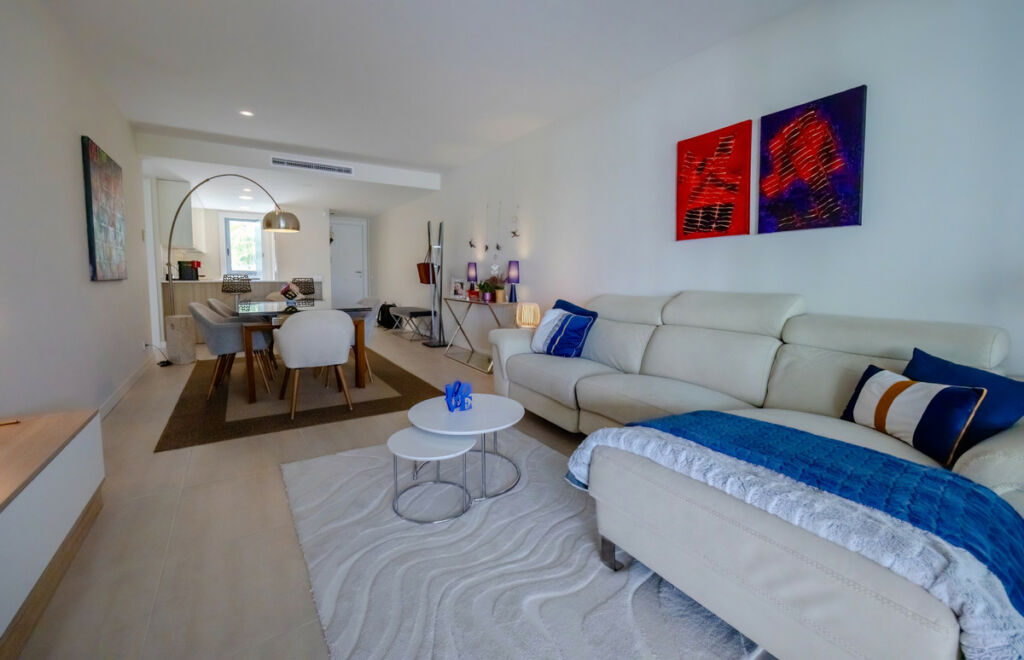 Middle Floor Apartment Estepona Málaga - image 20