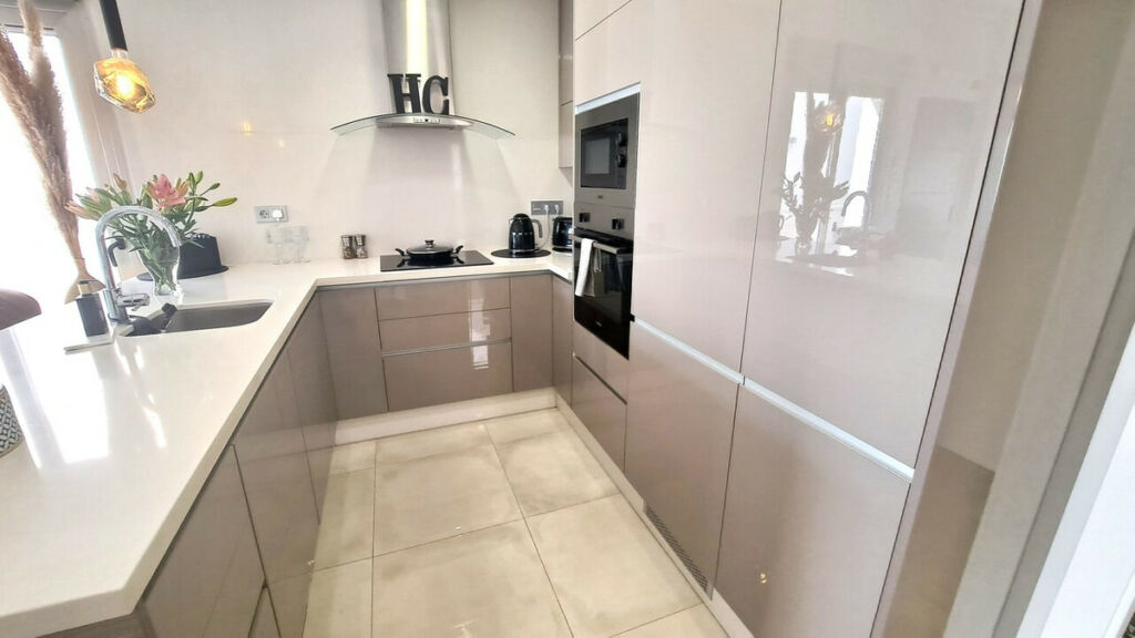 Detached Villa Villamartin Alicante - image 21
