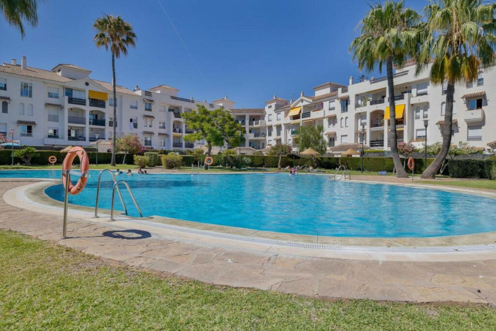 Middle Floor Apartment San Pedro de Alcántara Málaga - image 21