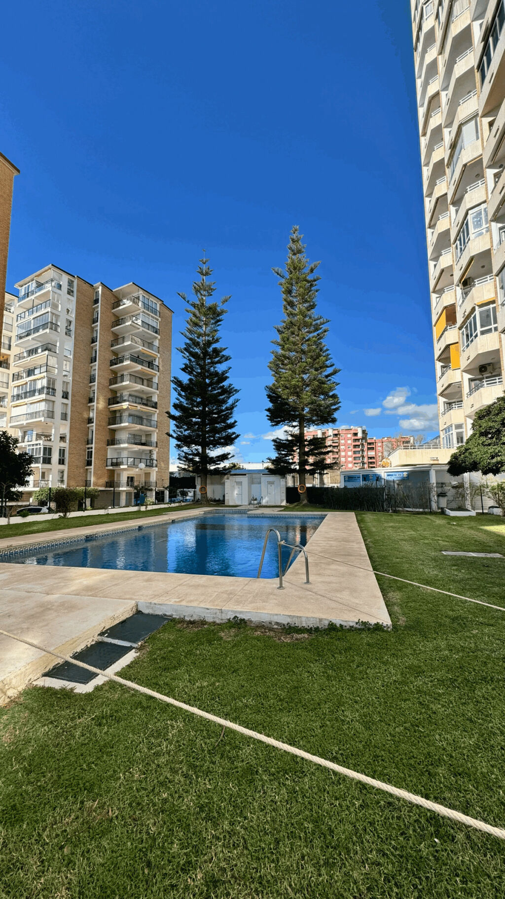 Middle Floor Apartment Fuengirola Málaga - image 21