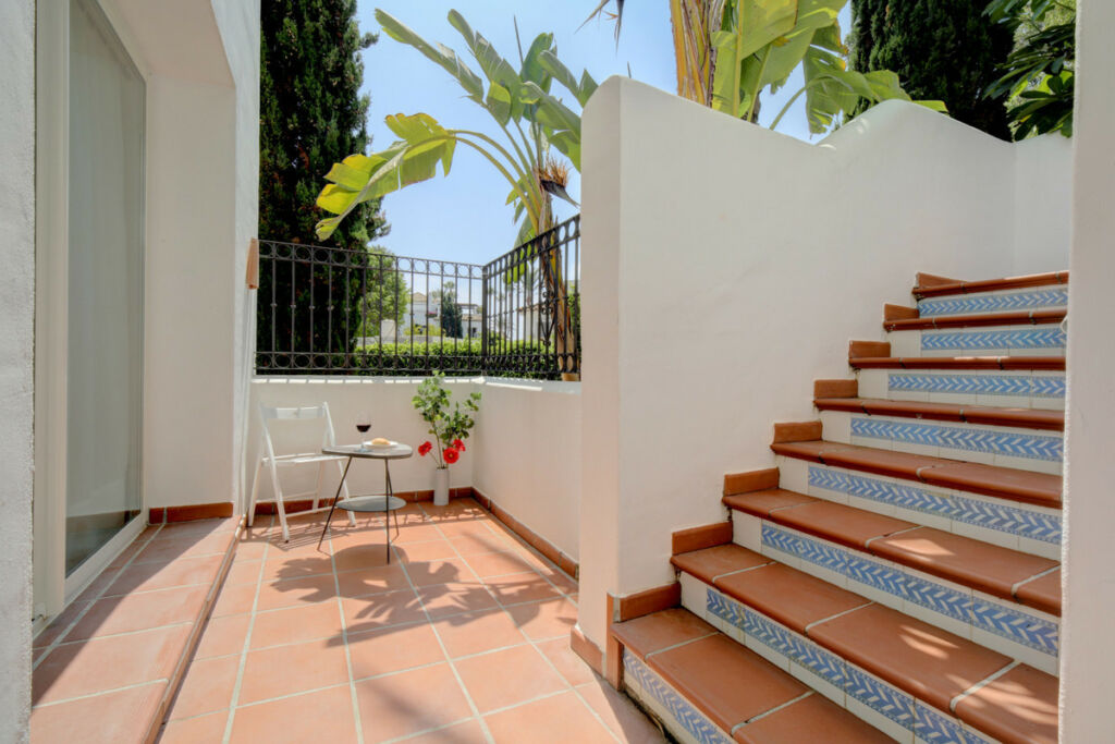Ground Floor Apartment Estepona Málaga - image 21